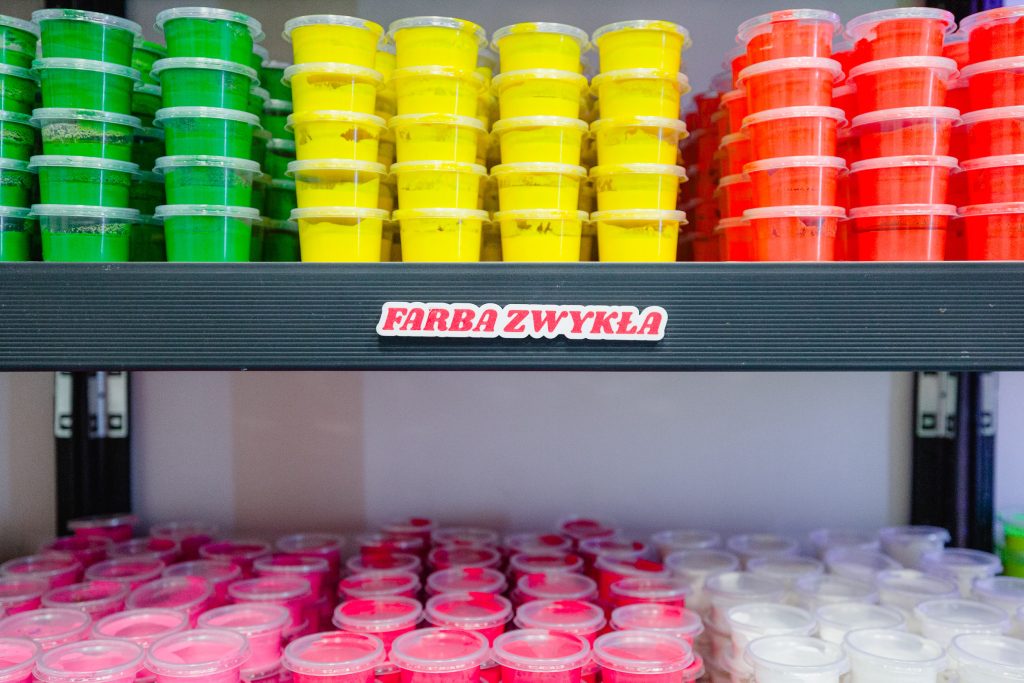 Farby zwykłe w Lublin Pigcasso
